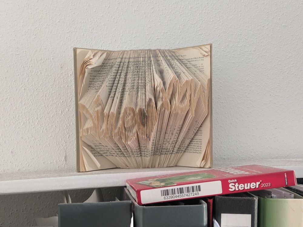 Hochauflösendes Bild wird geladen